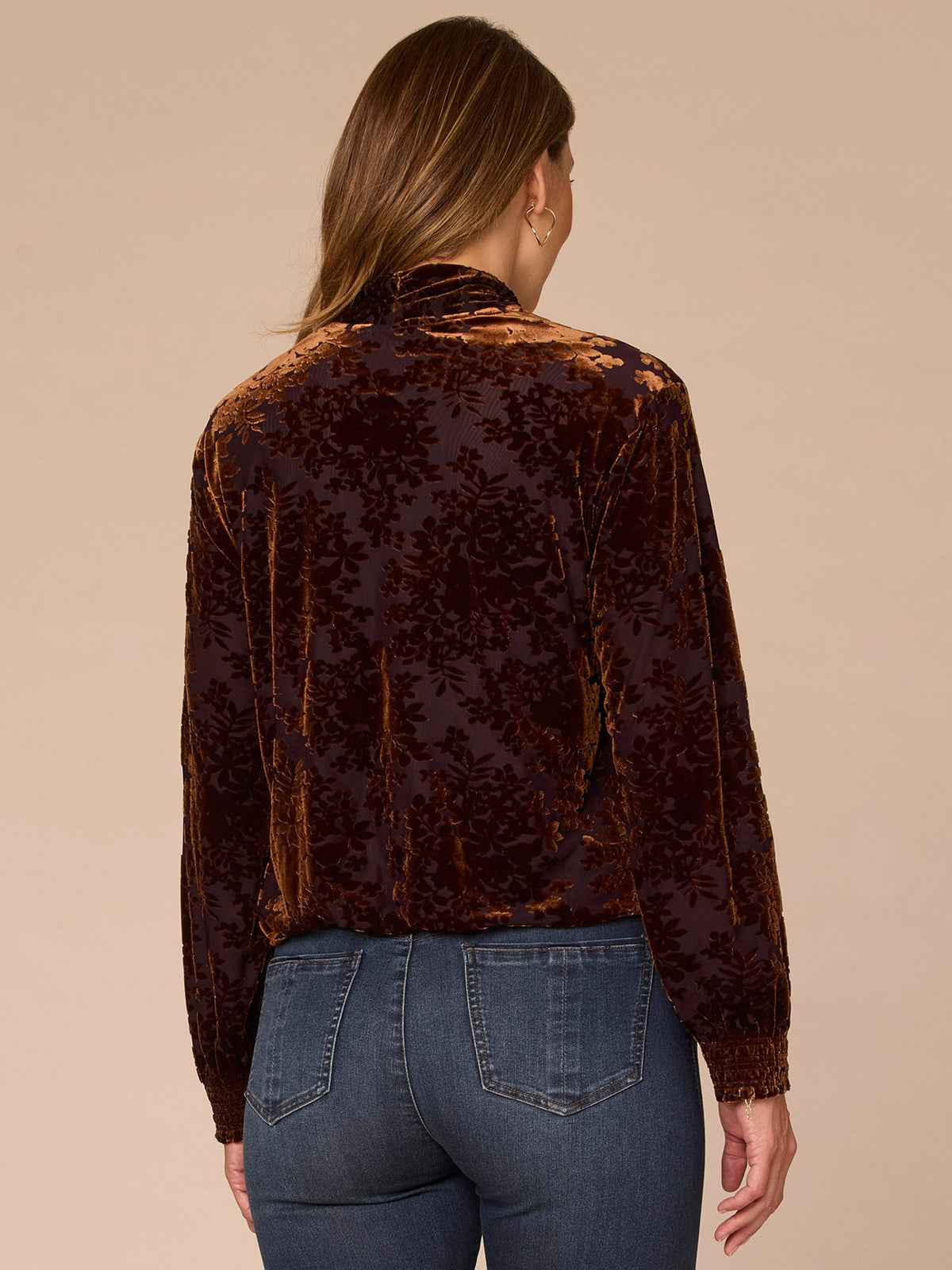 Long Blouson Sleeve Tie Neck Bubble Hem Printed Petite Knit Top - Indigo Brown