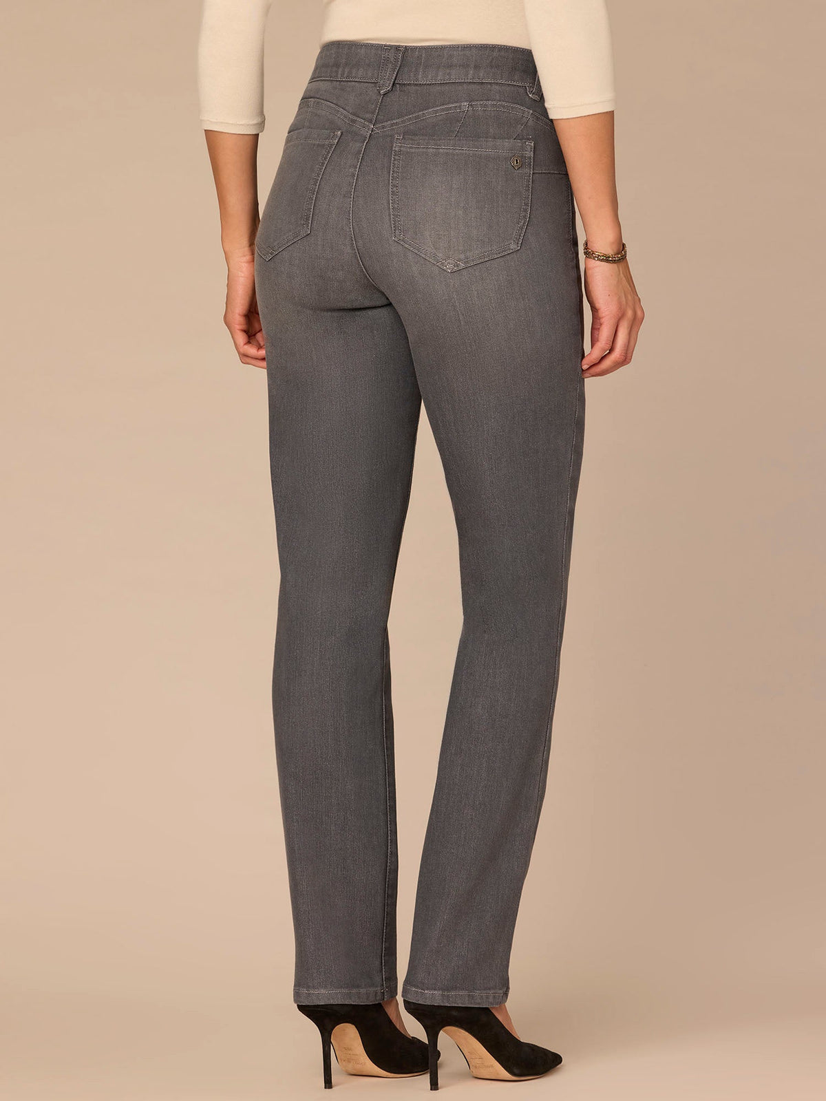 "Ab"solution® Mid-Rise Booty Lift Straight Leg Jeans in Grey - Grey Denim