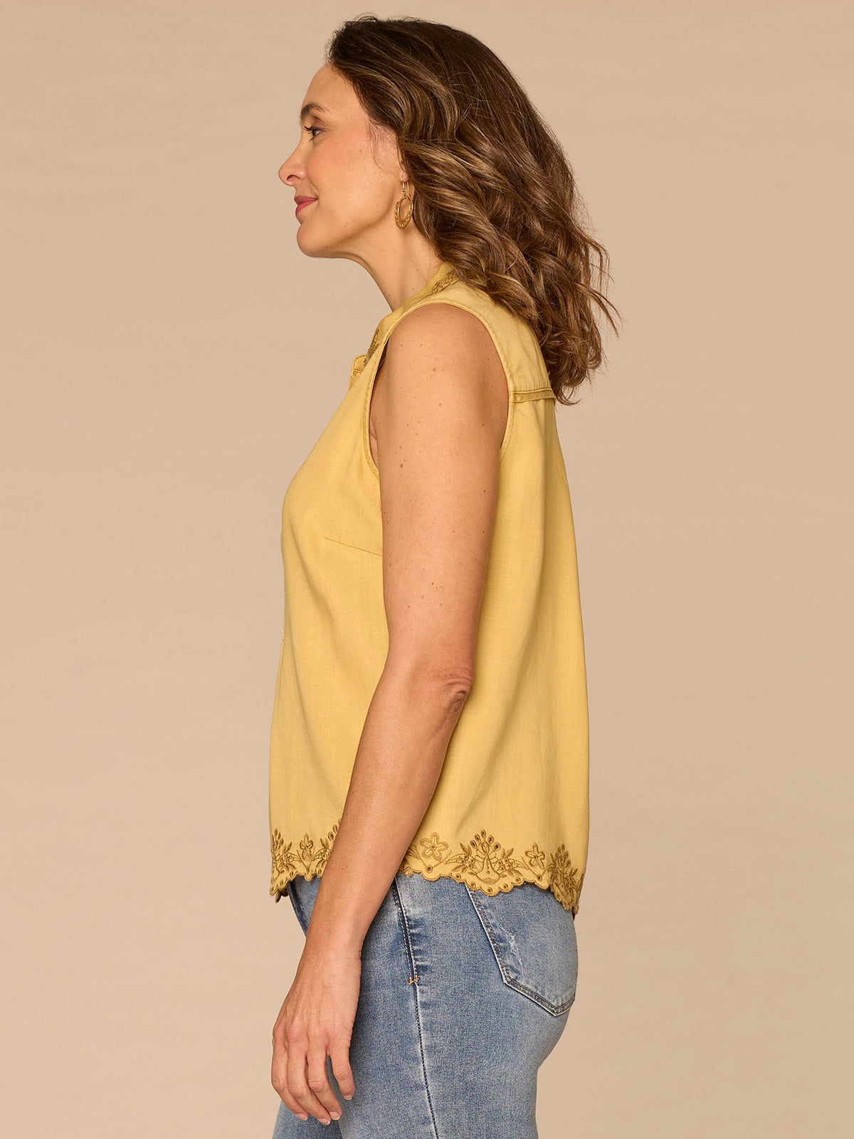 Sleeveless Collared Scallop Embroidered Half Placket Petite Woven Top - Tuscan Sun