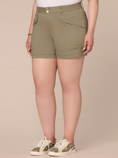 "Ab"solution® High Rise Plus Colored 5 1/2" Cargo Shorts - Shadow|Laurel Oak Green|White