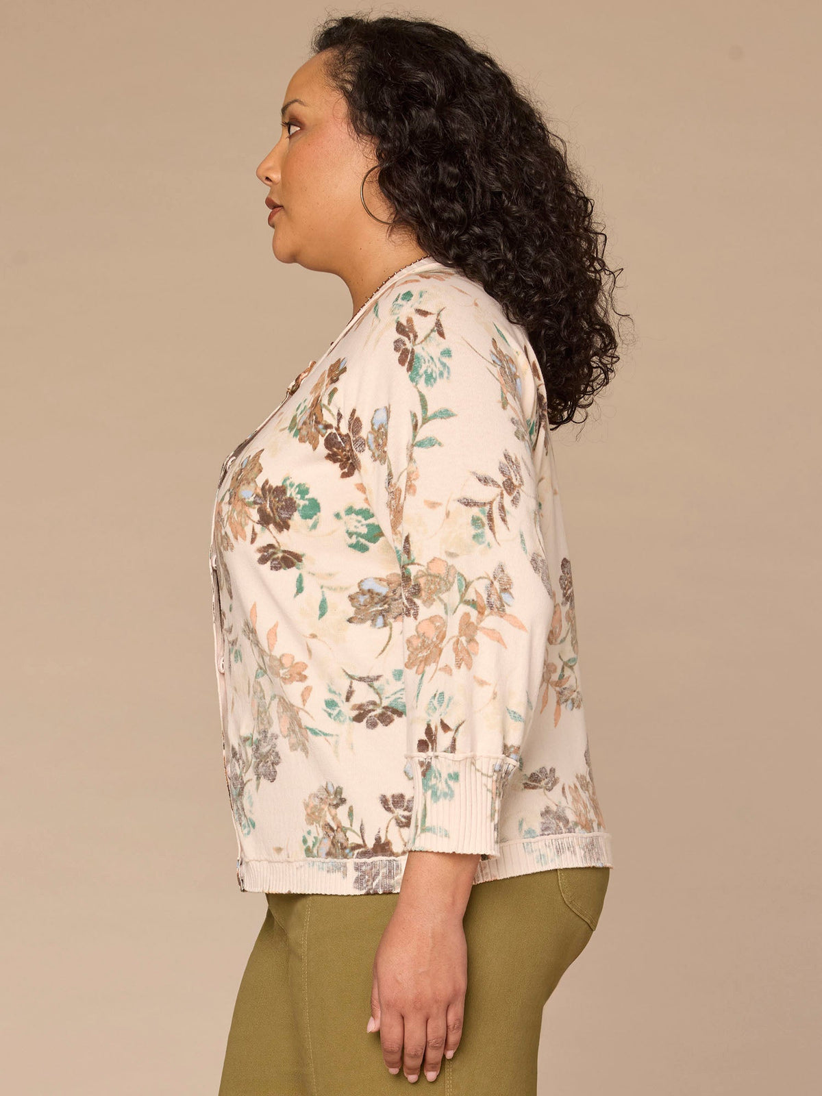 Three Quarter Sleeve Round Neck Reversible Plus Size Sweater Cardigan - Blush Airy Blue Multi