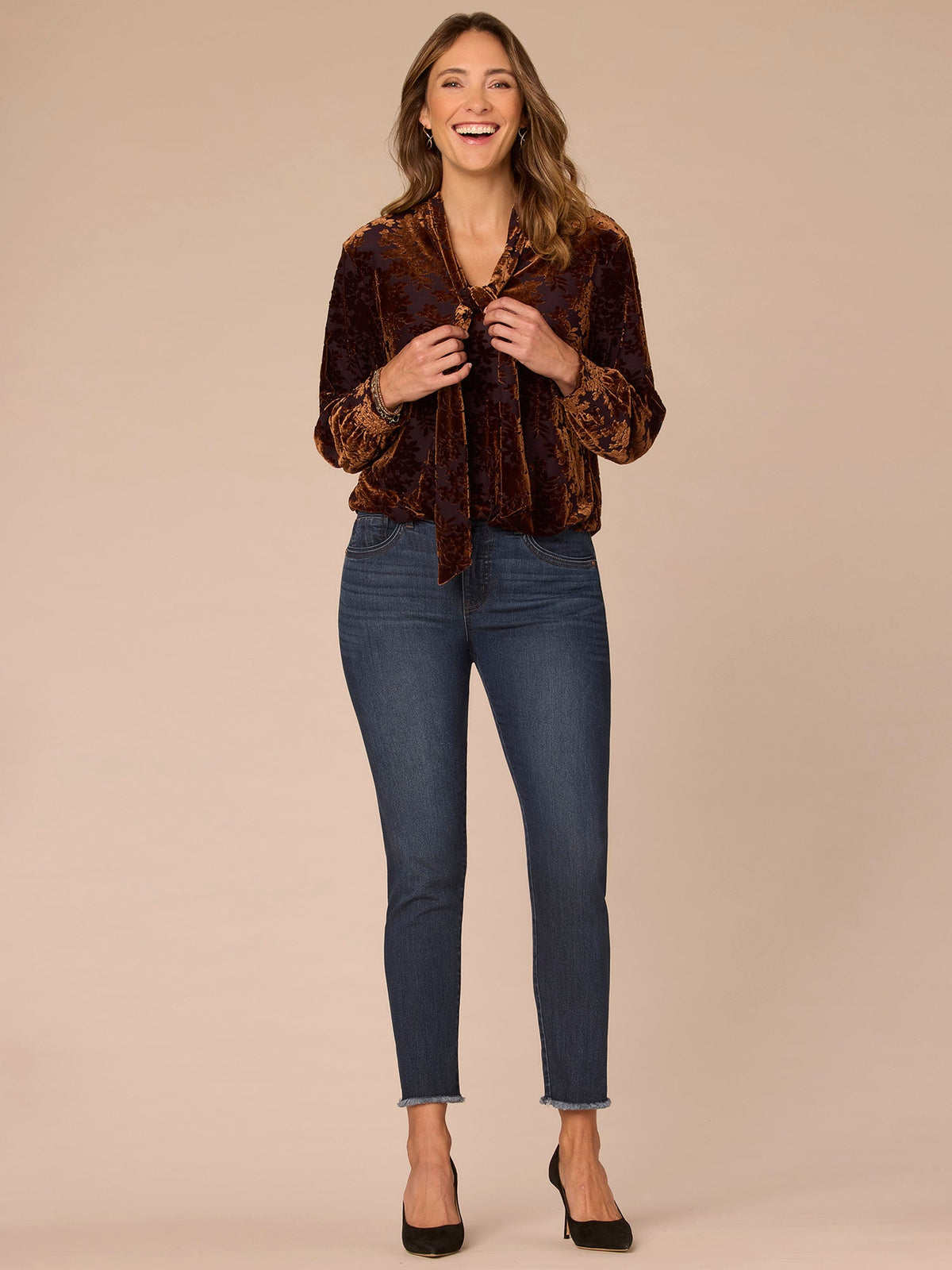 Long Blouson Sleeve Tie Neck Bubble Hem Printed Plus Size Knit Top - Indigo Brown